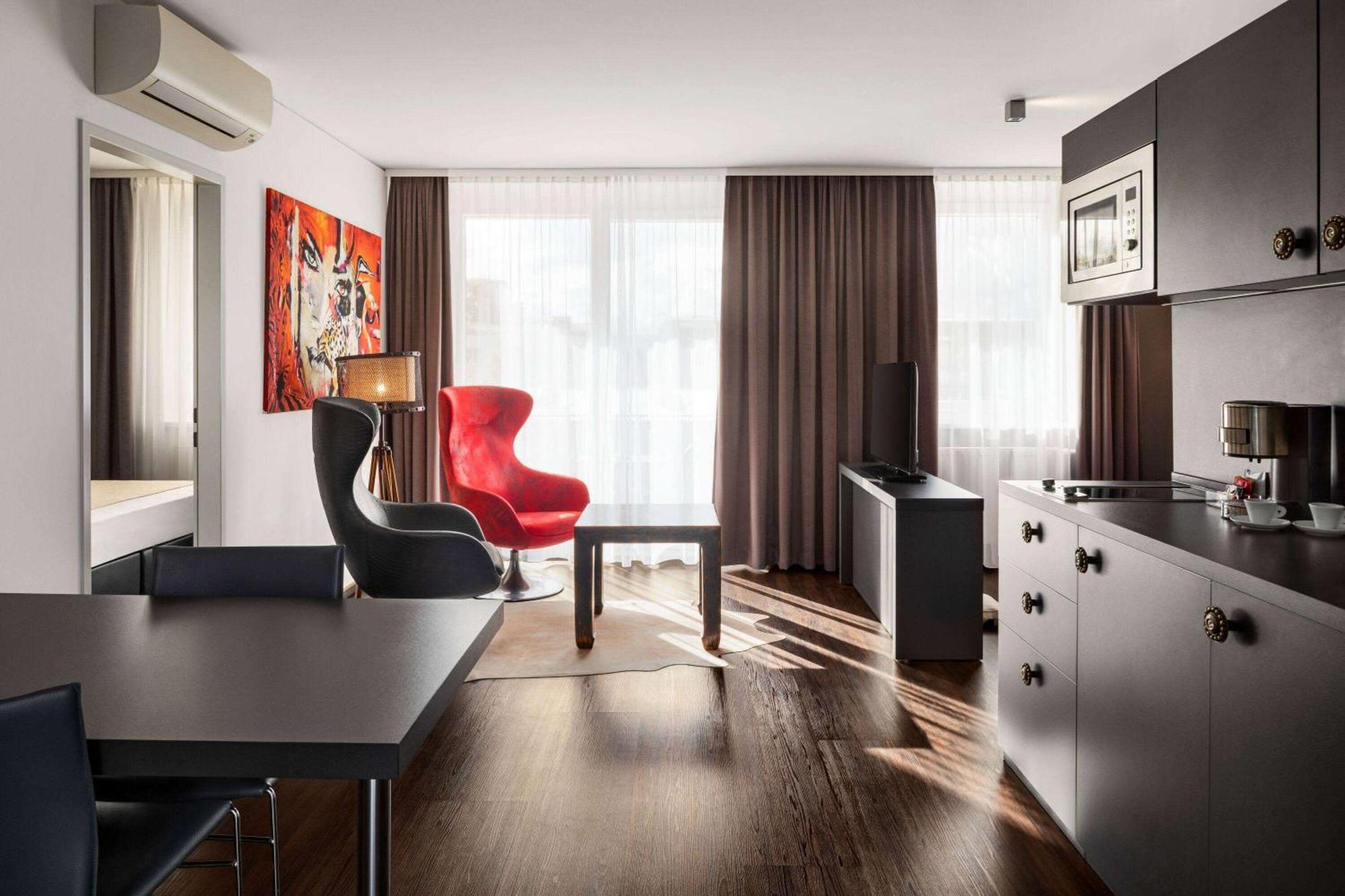 Amedia Luxury Suites Graz, Trademark Collection By Wyndham Exterior photo